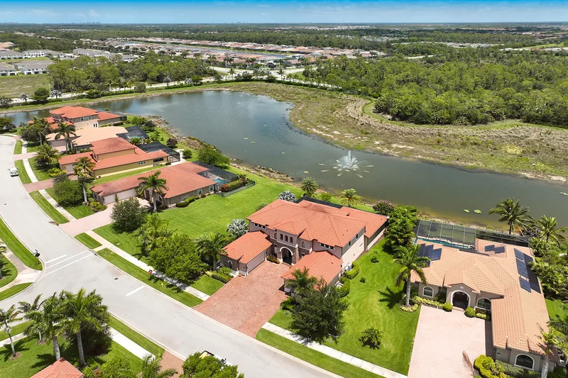 1633 Songbird Court, Naples, FL 34120, Naples, Florida, United States. - Photo 54