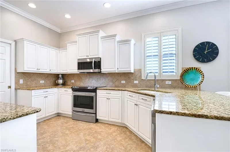 2917 Lone Pine LN, Naples, Florida, United States. - Photo 26