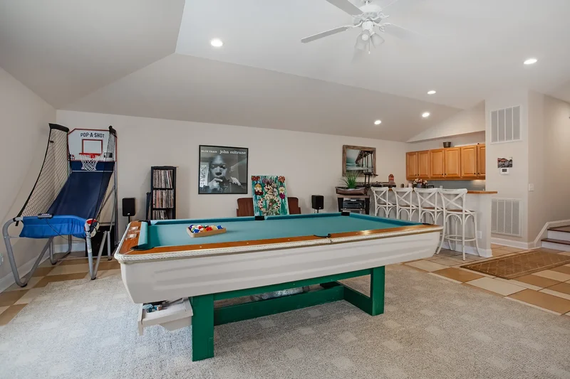100 Edgewater Lane , Wilmington, NC 28403, Wilmington, North Carolina, United States. - Photo 32