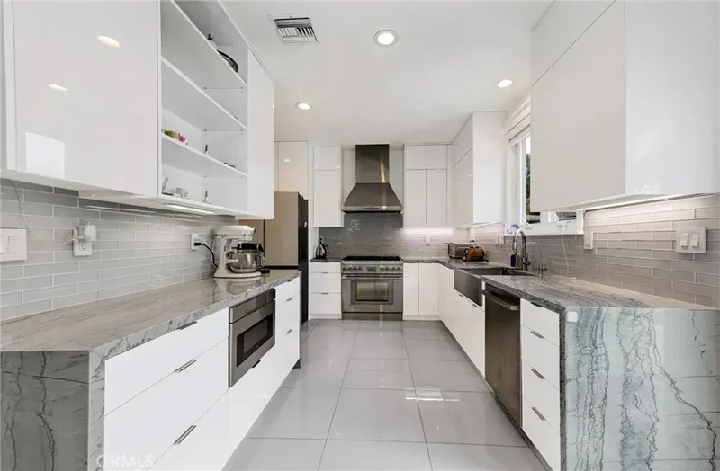 2708 San Marcos Drive, Altadena, California, United States. - Photo 12
