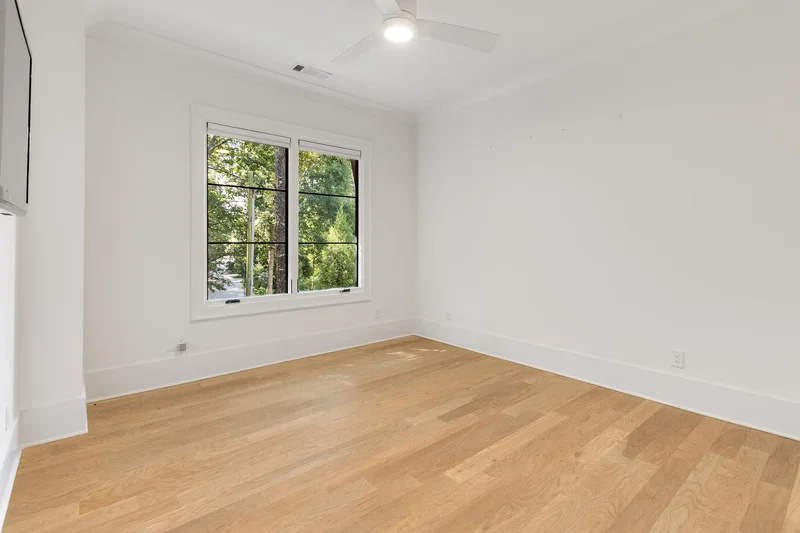 306 Pinecrest Road NE, Atlanta, GA 30342, Atlanta, Georgia, United States. - Photo 17