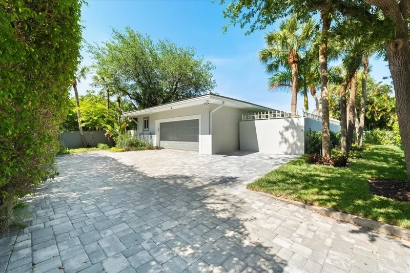 1635 Seabreeze Blvd, Fort Lauderdale, Florida, United States. - Photo 25