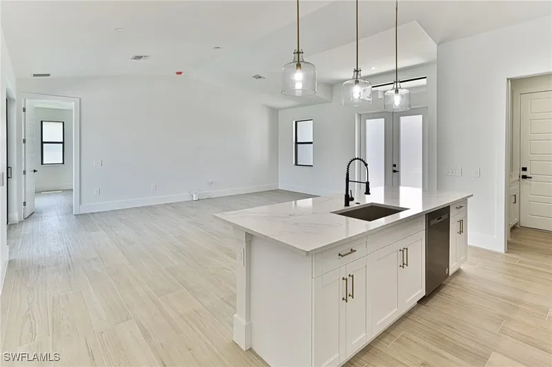 237 3rd Street, Bonita Springs, Florida, United States. - Photo 16