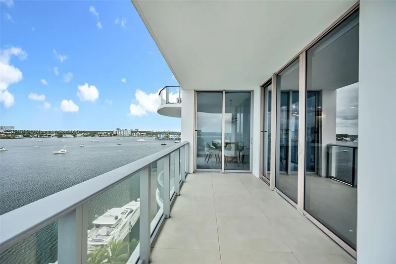 17301 Biscayne Blvd #910, Golden Beach, Florida, United States. - Photo 35