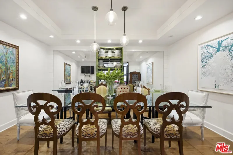211 S Spalding Drive 109S, Beverly Hills, California, United States. - Photo 8