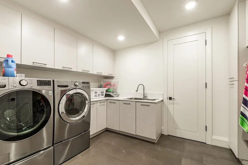 118 Av. Upper-Bellevue, Westmount, QC H3Y1B8, Westmount, Quebec, Canada. - Photo 42
