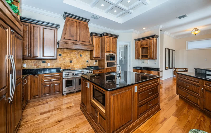 7986 9th Ave S, St Petersburg, FL 33707, St. Petersburg, Florida, United States. - Photo 38