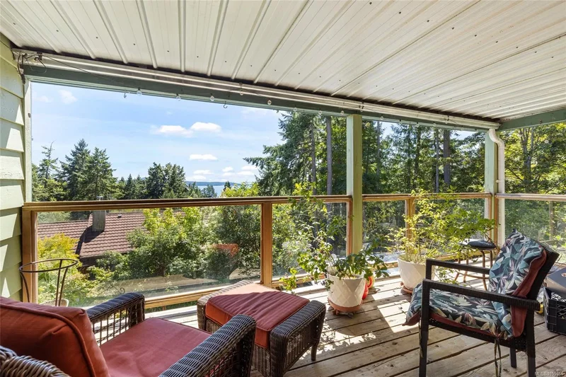 3705 Signal Hill Rd, Pender Island, British Columbia, Canada. - Photo 12