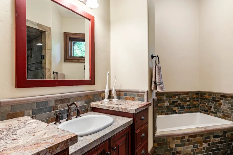 3409 E Seven Springs Drive, Sandy, UT 84092, Sandy, Utah, United States. - Photo 81