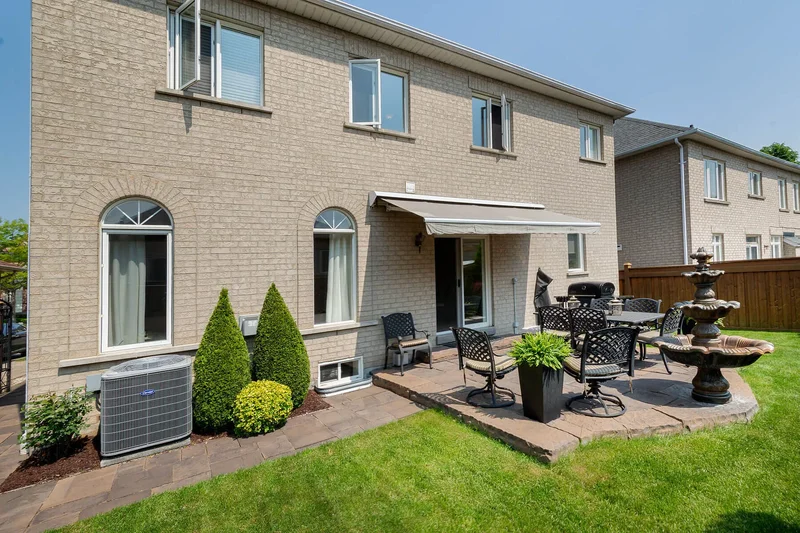 16 Saint Clare Blvd, Vaughan, ON L4H 2A2, Vaughan, Ontario, Canada. - Photo 12