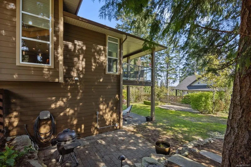 3101 Klanawa Cres, Courtenay, British Columbia, Canada. - Photo 17