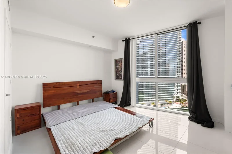 465 Brickell Ave 1602, Miami, Florida, United States. - Photo 20