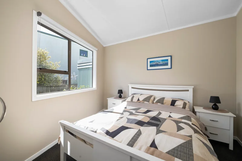 11 Guthrie Crescent, Castlepoint, WGN 5889, Castlepoint, Wellington, New Zealand. - Photo 4