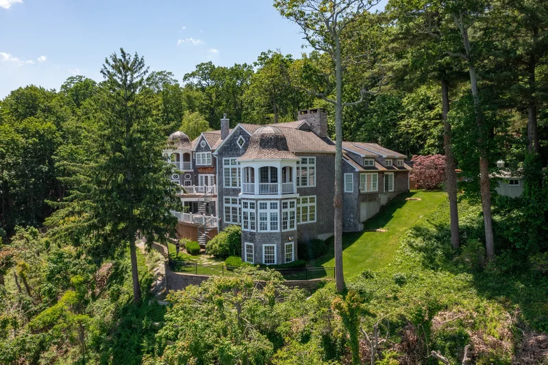 1386 Ridge Road , Laurel Hollow, NY 11791, Laurel Hollow, New York, United States. - Photo 9