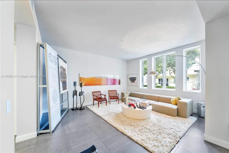 230 Water Way, Miami Beach, Florida, United States. - Photo 3