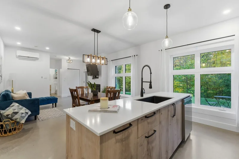 332 Ch. Huntington, Bromont, Quebec, Canada. - Photo 19