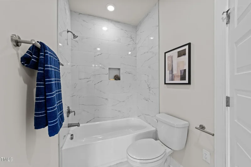 1600 Gathering Park Circle 201, Cary, North Carolina, United States. - Photo 21