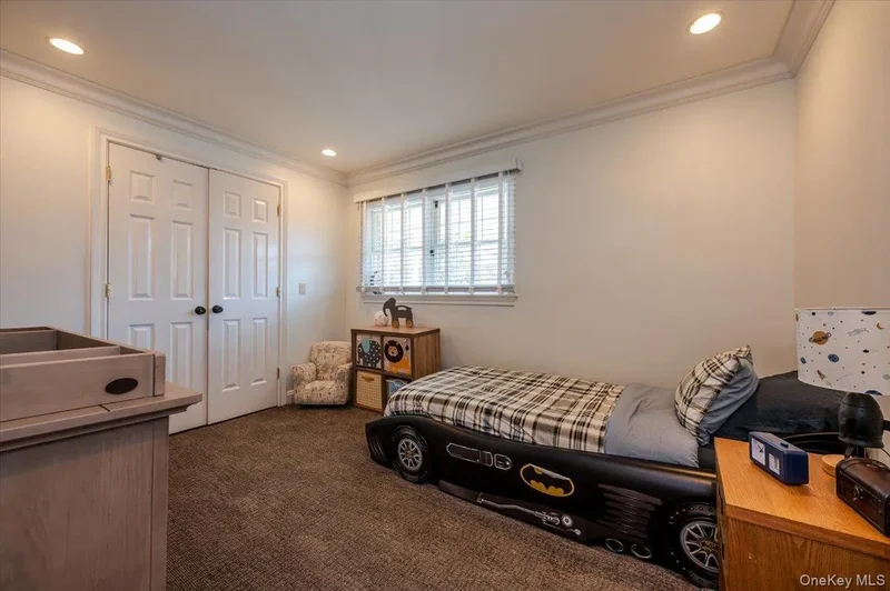4 Bedrooms Single Family Detached
