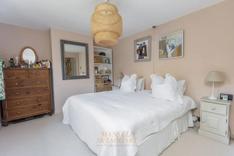 135 Hollow Lane, Dormansland, Lingfield, RH7 6NT, Dormansland, England, United Kingdom. - Photo 28