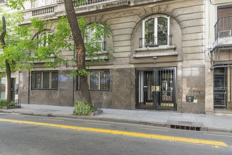 Juncal al 1700, Recoleta, Buenos Aires, Buenos Aires, Argentina. - Photo 36