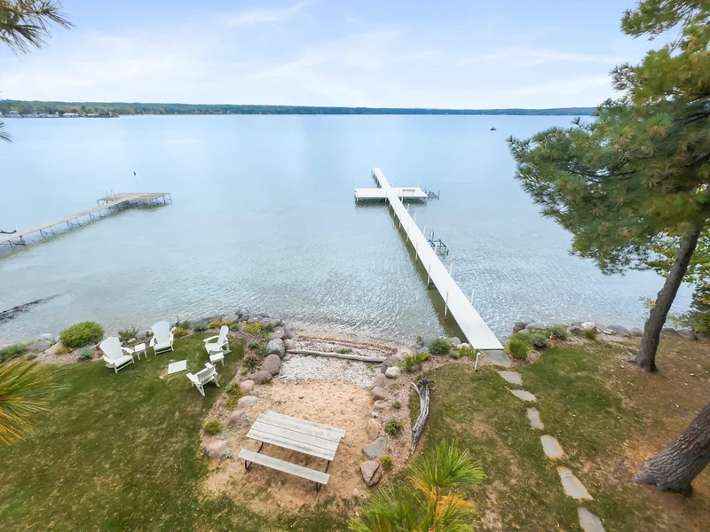 6613 Hillside Avenue, Indian River, MI 49749, Indian River, Michigan, United States. - Photo 30