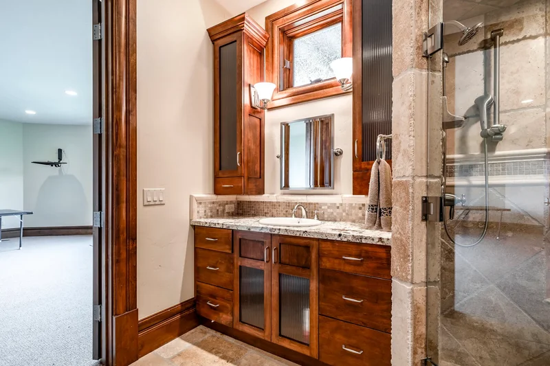 3409 E Seven Springs Drive, Sandy, UT 84092, Sandy, Utah, United States. - Photo 26