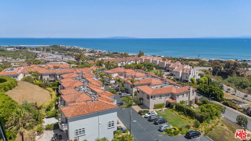 23963 De Ville Way, Malibu, California, United States. - Photo 9