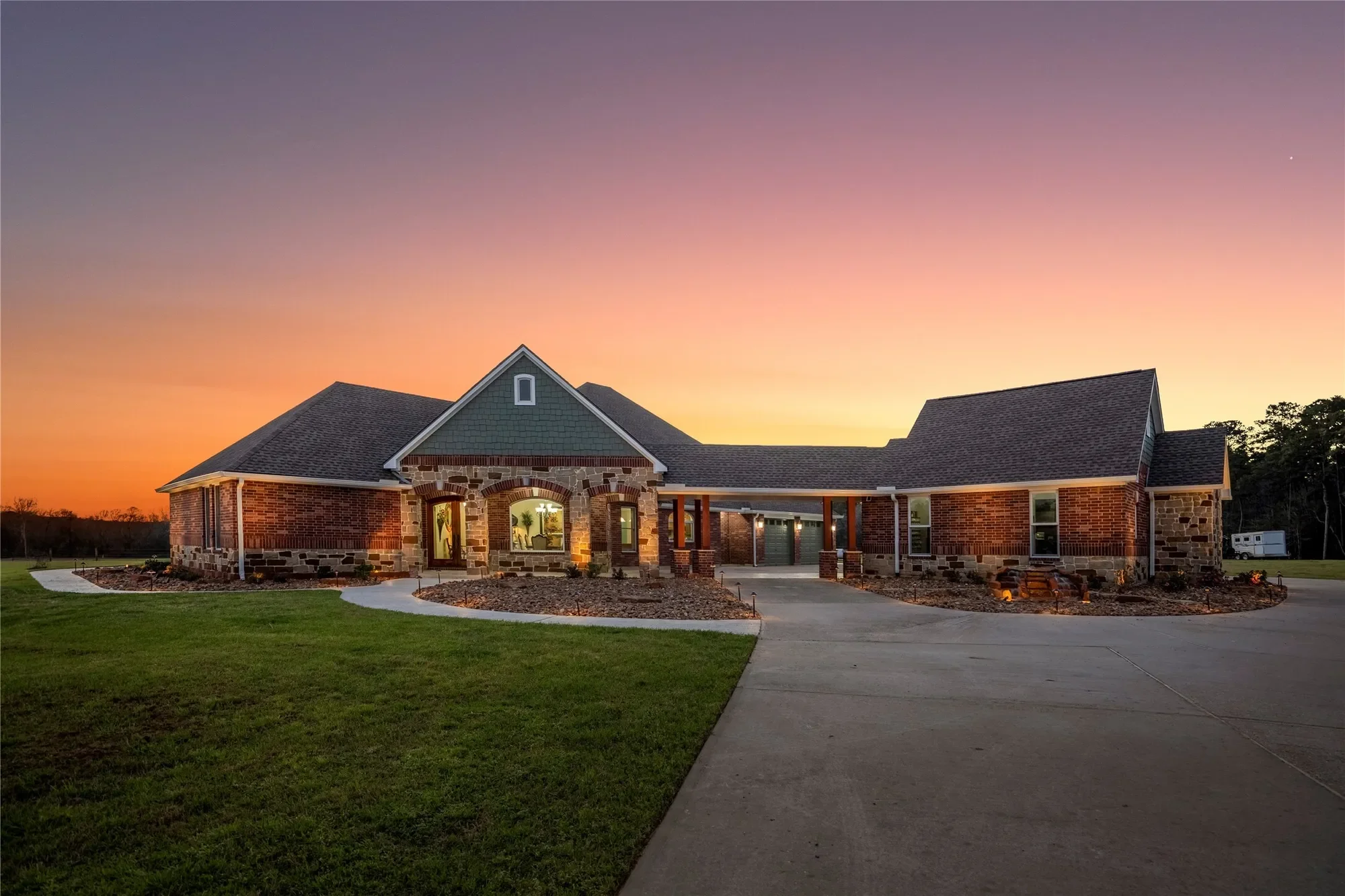 260 S Moody Lane, Cleveland, TX 77328, Cleveland, Texas, United States. - Photo 3