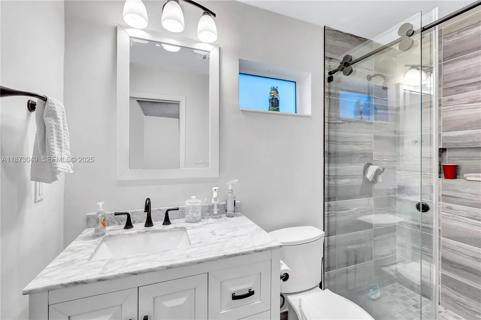 3211 Calle Largo Dr, Hollywood, Florida, United States. - Photo 24