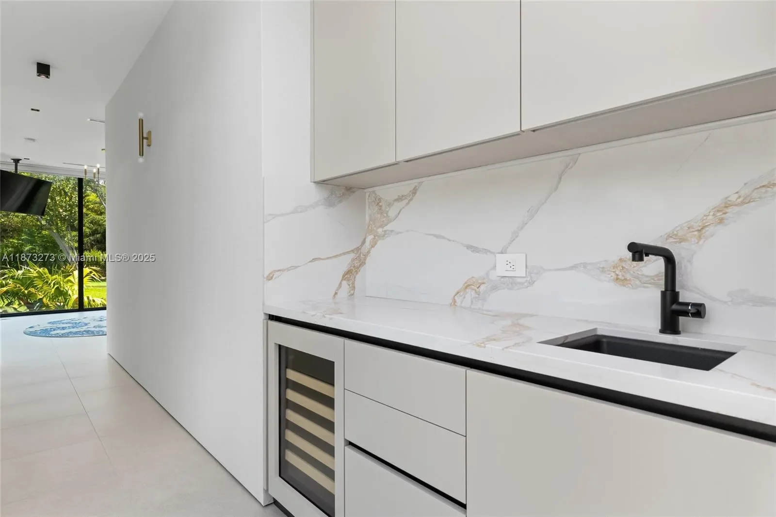 12100 SW 79th Ave, Coral Gables, Florida, United States. - Photo 25