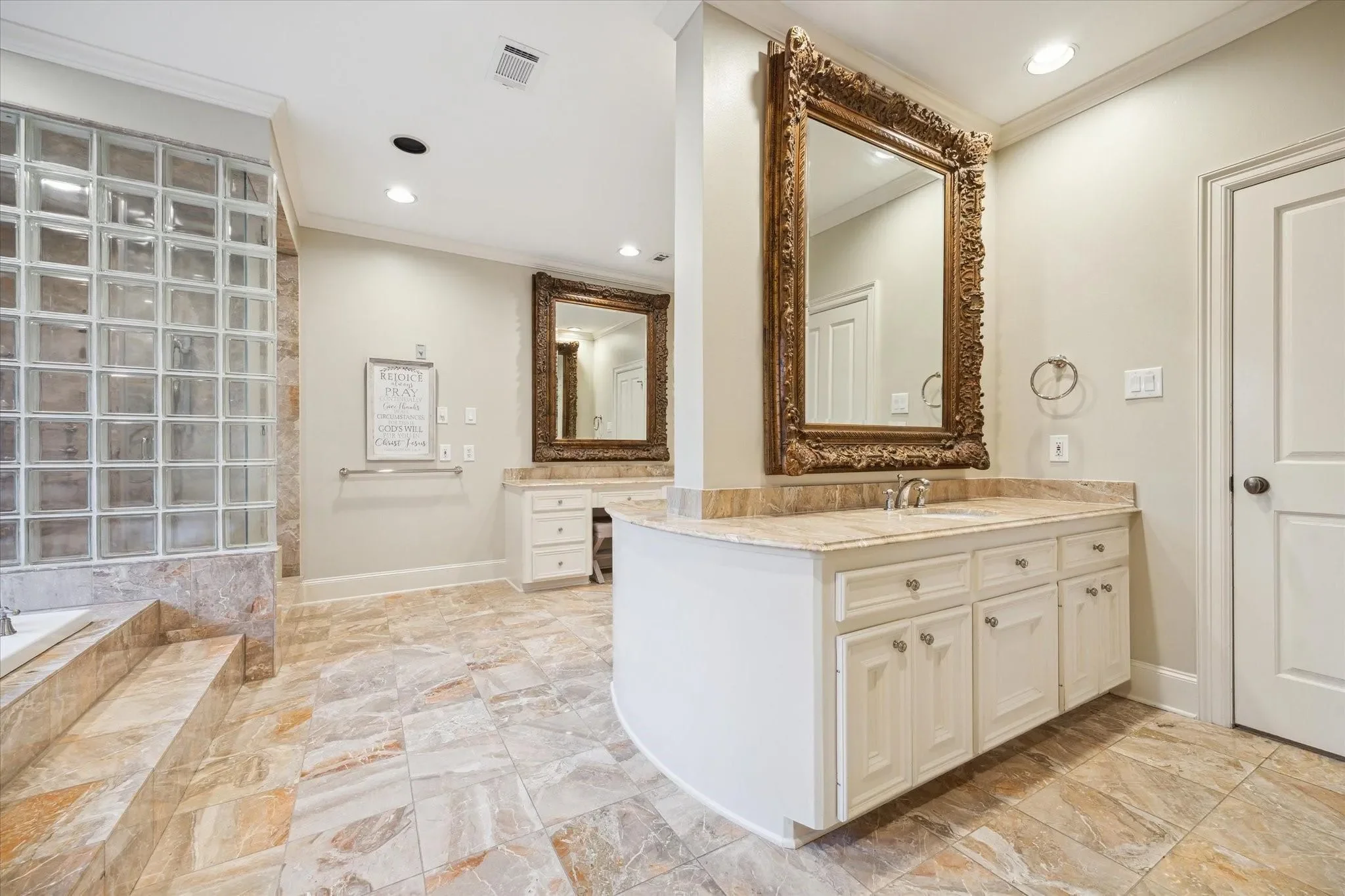 5602 Indian Circle, Houston, Texas, United States. - Photo 15