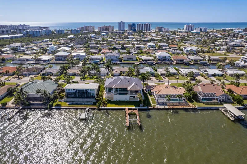 15 Bayview BLVD, Fort Myers Beach, FL, 33931, USA, Fort Myers Beach, Florida, United States. - Photo 24