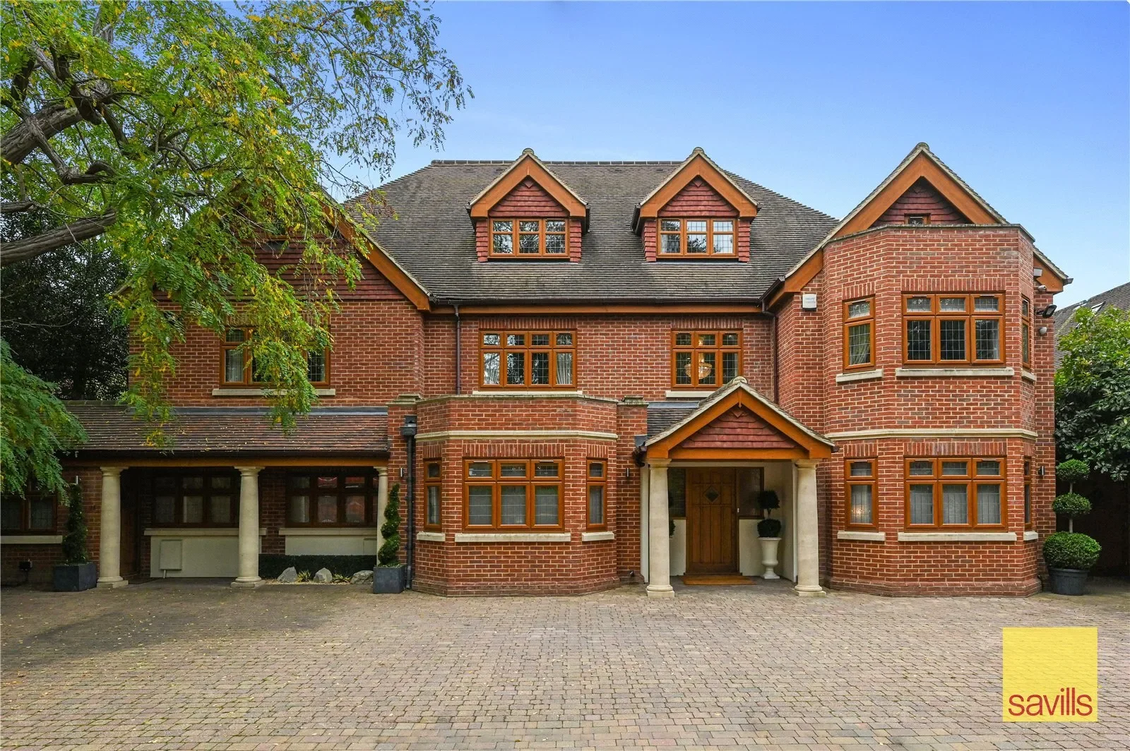 Court Road, Eltham, London, London, England, United Kingdom. - Photo 33