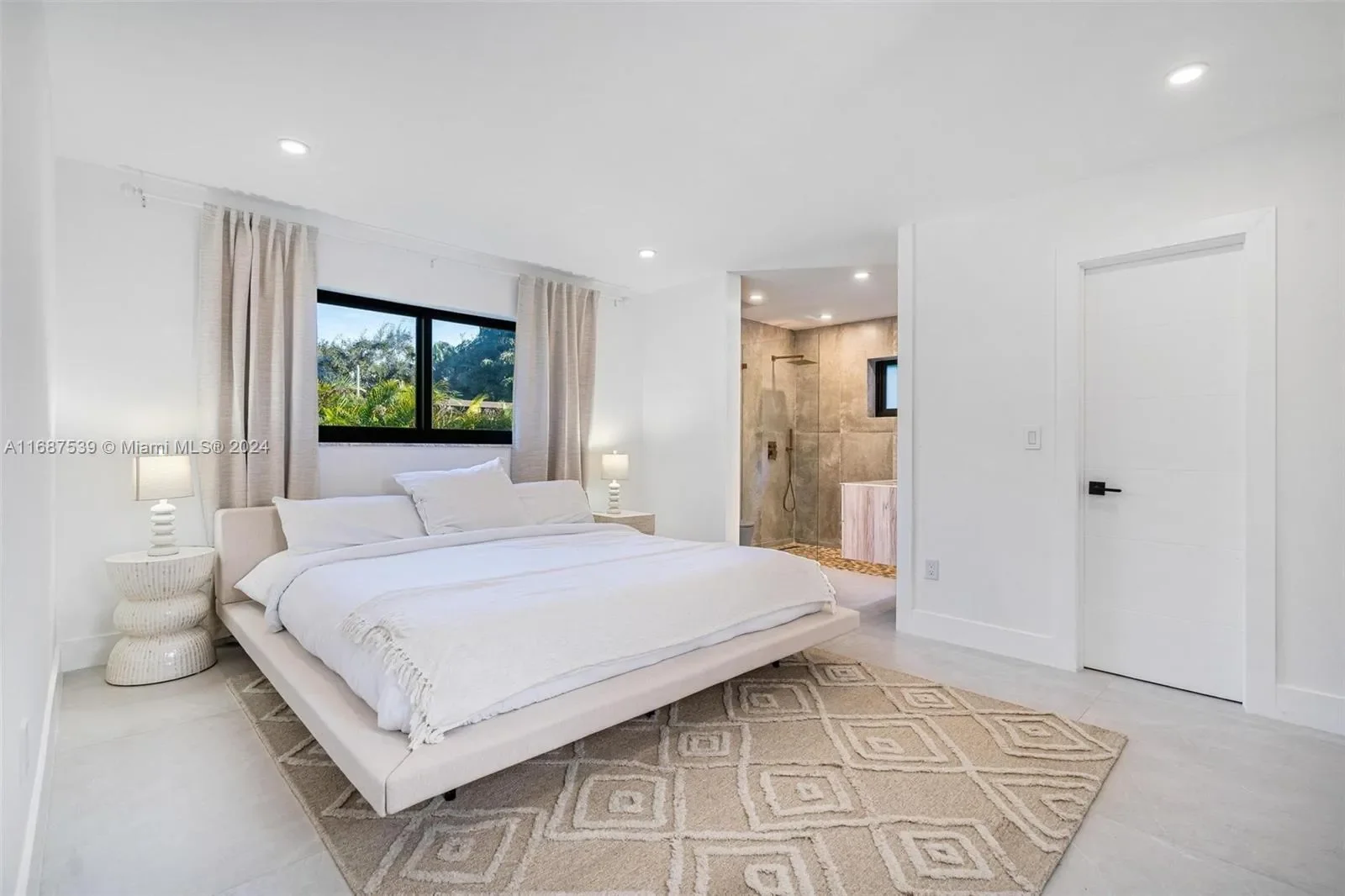9600 SW 147th St, Miami, Florida, United States. - Photo 3