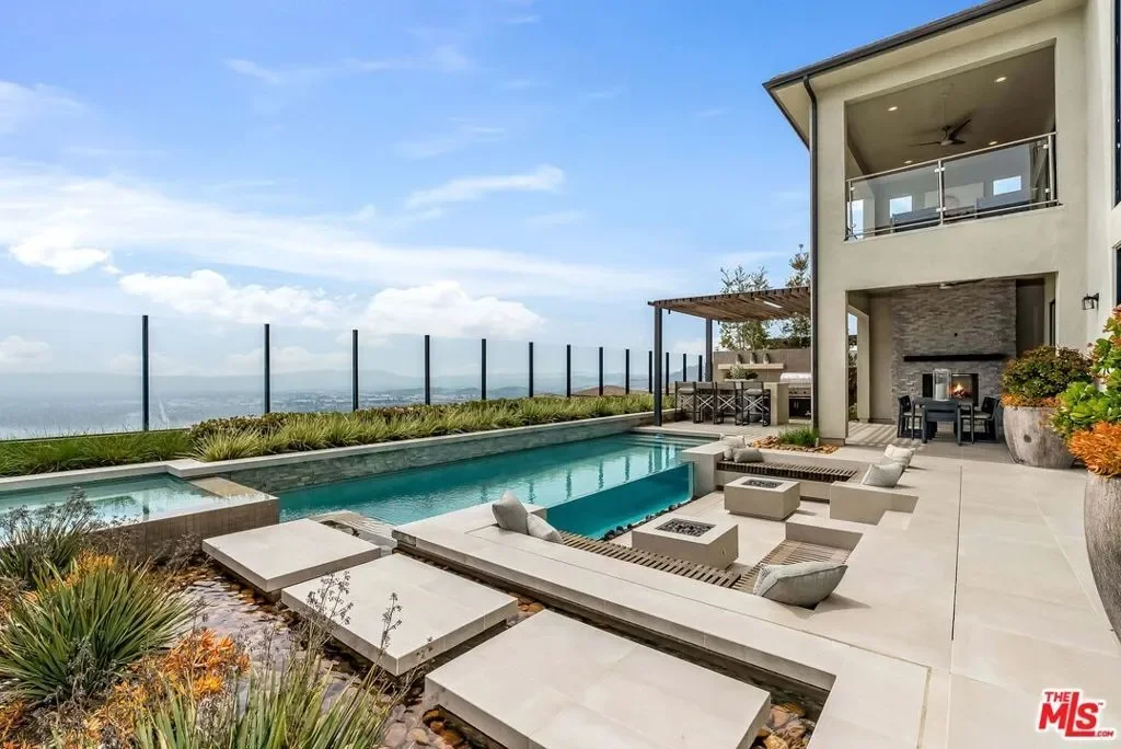 20378 W Marlow Lane, Los Angeles, California, United States. - Photo 27