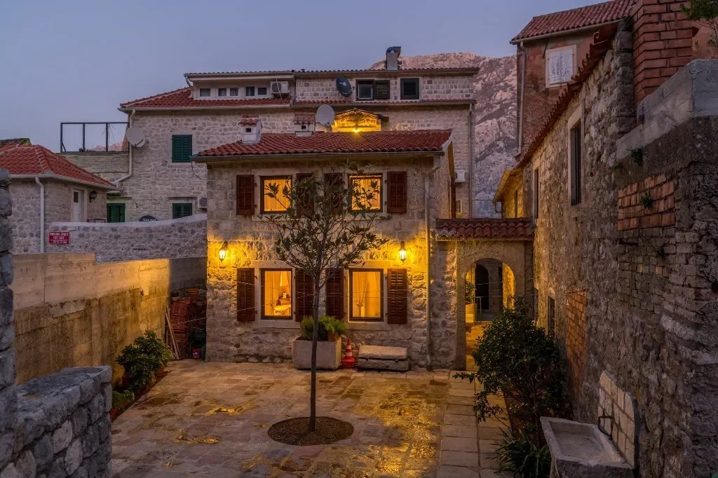 Kotor, Donji Stoliv, Kotor Municipality, Montenegro. - Photo 14