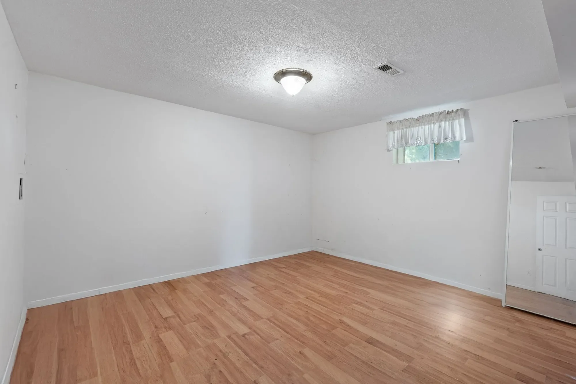 125 Harp Innis Road, Paris, KY 40361, Lexington, Kentucky, United States. - Photo 36