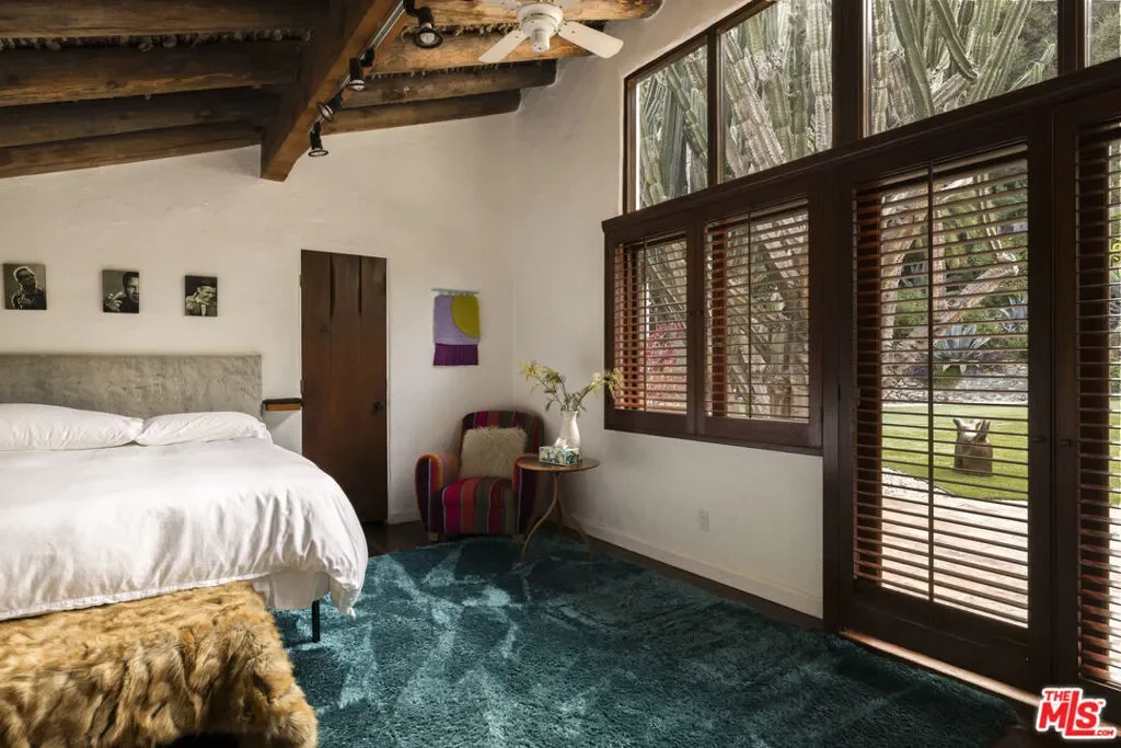 659 E Channel Road, Santa Monica, California, United States. - Photo 4