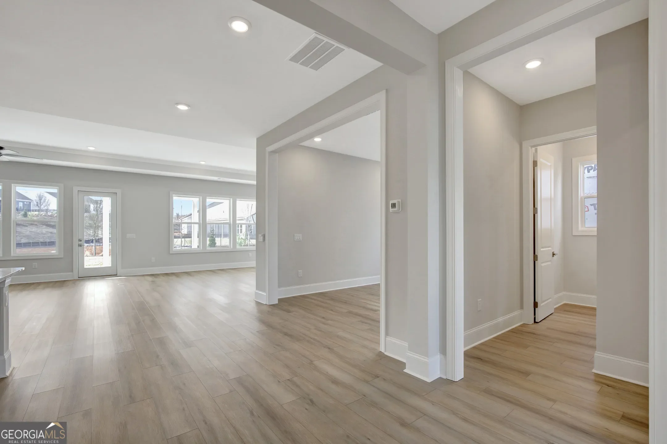173 Club Cresswind DR, Newnan, Georgia, United States. - Photo 29