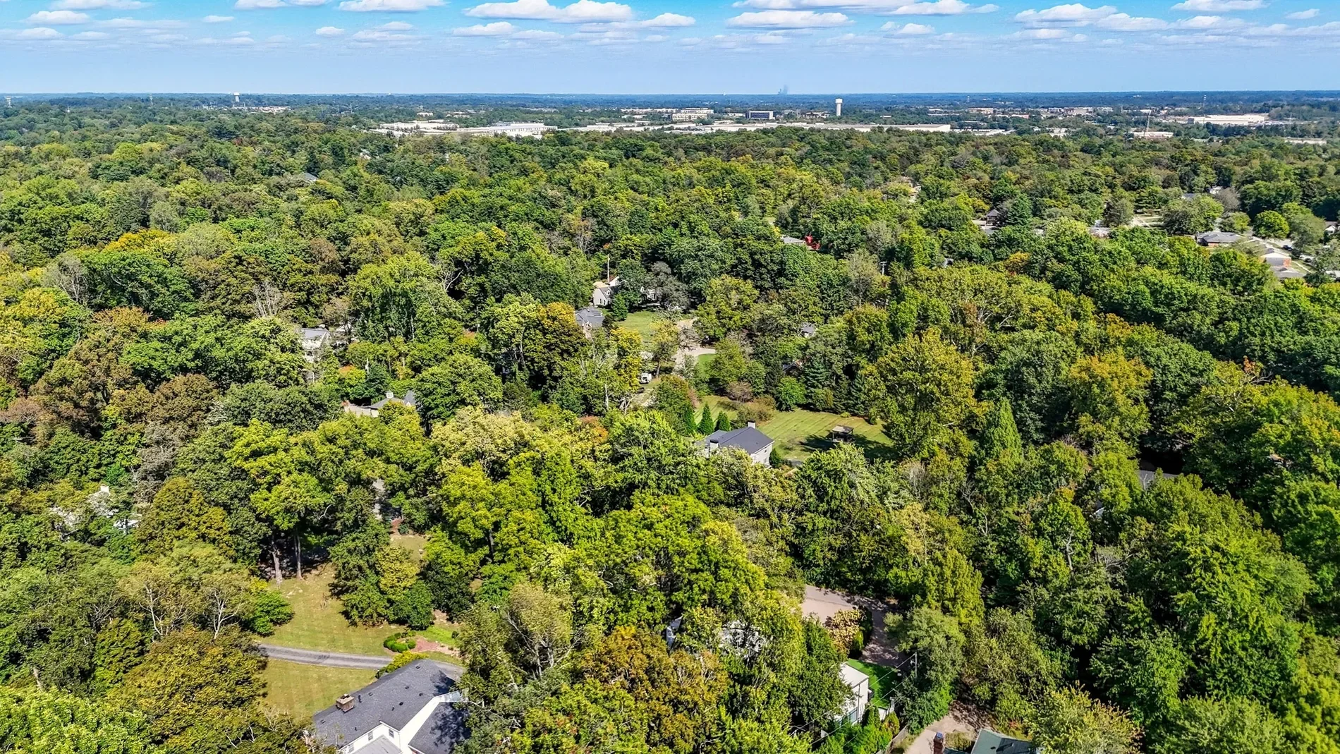 12108 Locust Lane , Anchorage, KY 40223, Watterson Park, Kentucky, United States. - Photo 67