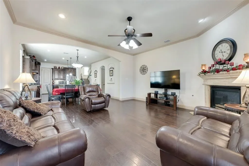 Gallery photo 10
