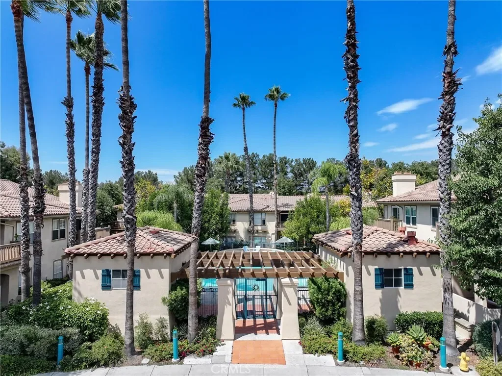14 Abrigo, Rancho Santa Margarita, California, United States. - Photo 21