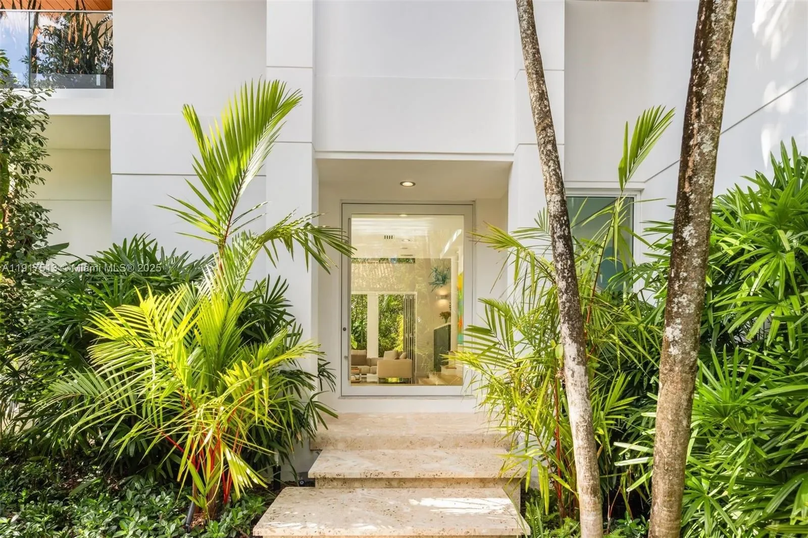 7150 W Lago Dr, Miami, Florida, United States. - Photo 5