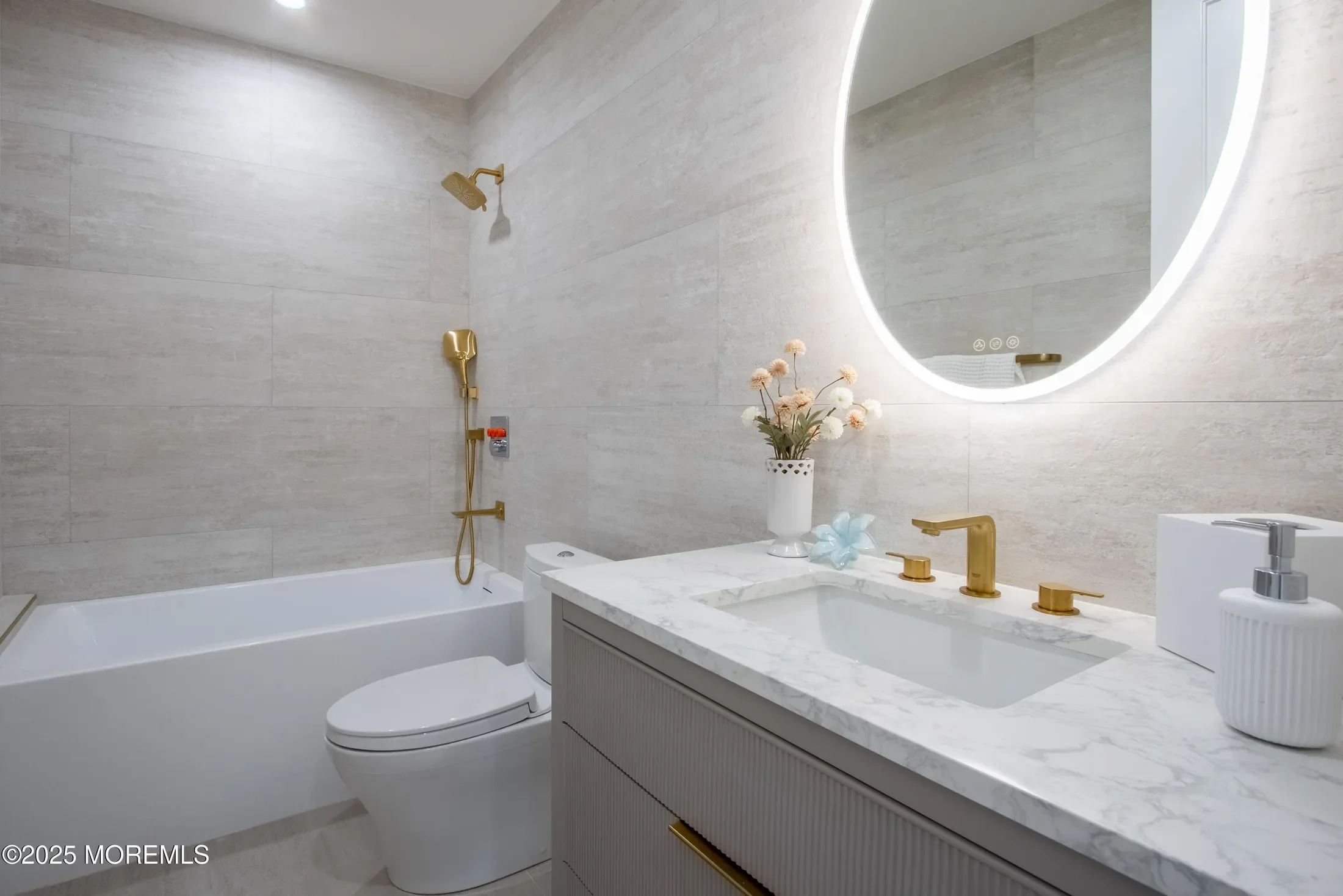 2 Seashore Drive, Long Branch, New Jersey, United States. - Photo 1
