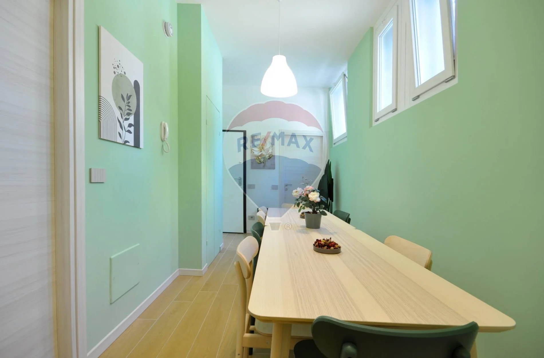 Gallery photo 6
