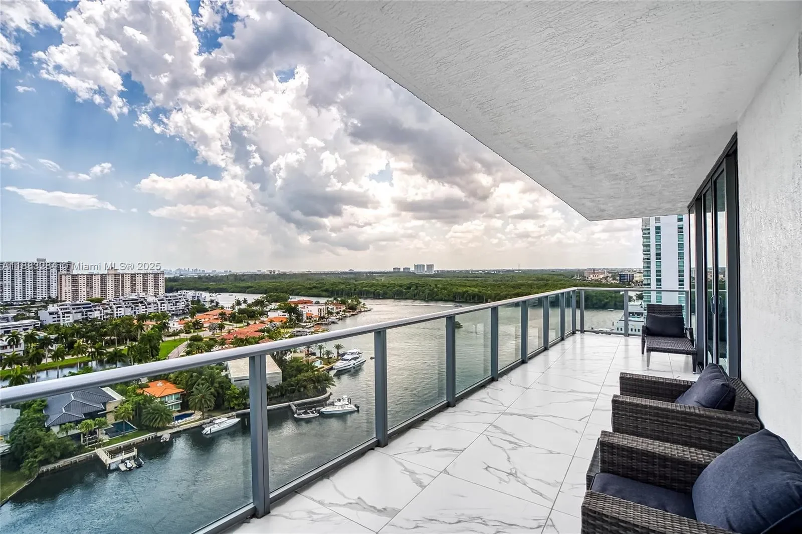 330 S Sunny Isles Blvd. 1502, Golden Beach, Florida, United States. - Photo 41