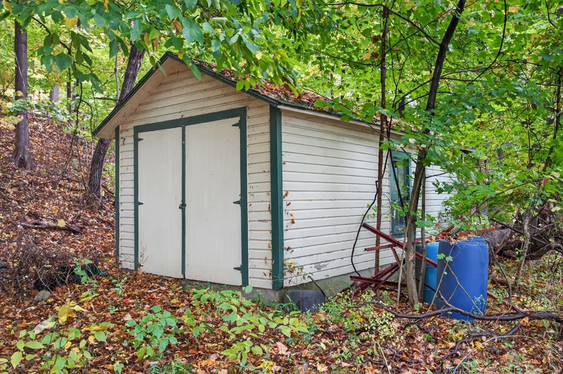 6754 W Bluff Drive, Keuka Park, NY 14478, Penn Yan, New York, United States. - Photo 2