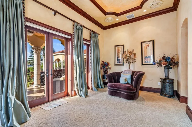 1363 OCEANVIEW DRIVE, St. Petersburg, Florida, United States. - Photo 25
