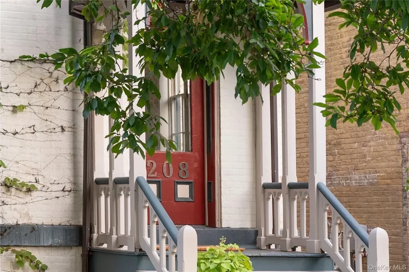 208 Montgomery Street, Newburgh, New York, United States. - Photo 38