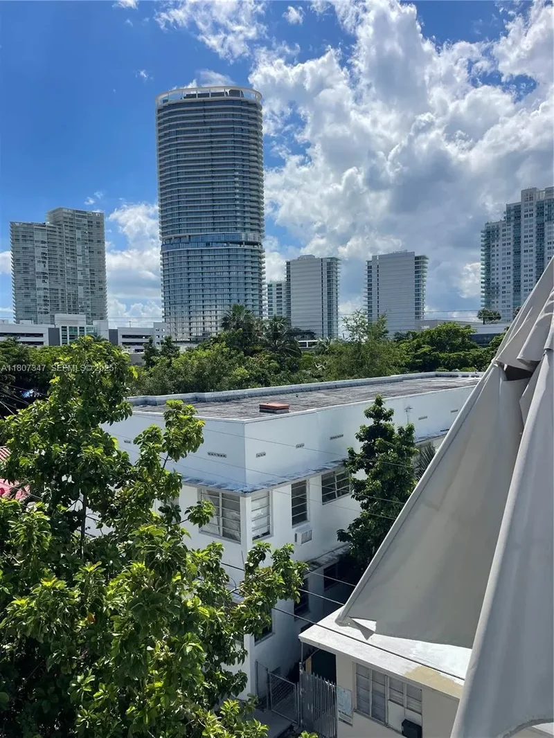 734 Michigan Ave 7, Miami Beach, Florida, United States. - Photo 7